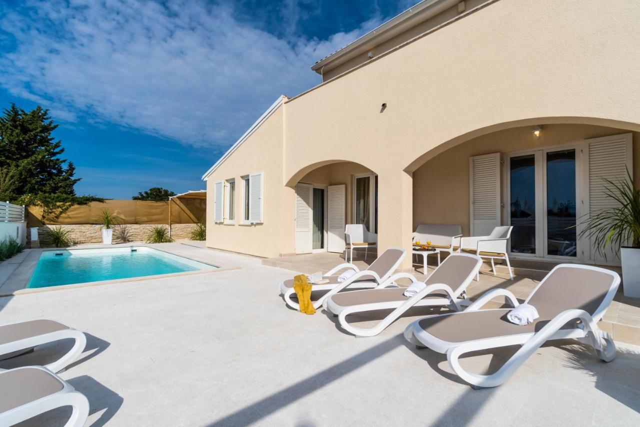 Villa Ostone Pula Exterior foto
